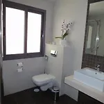 Avenida 31 2* Marbella