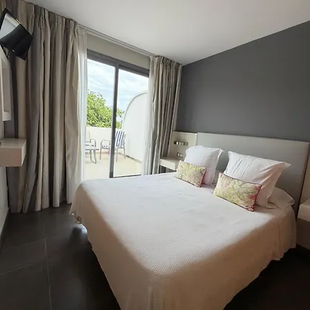 Avenida 31 Szálloda Marbella