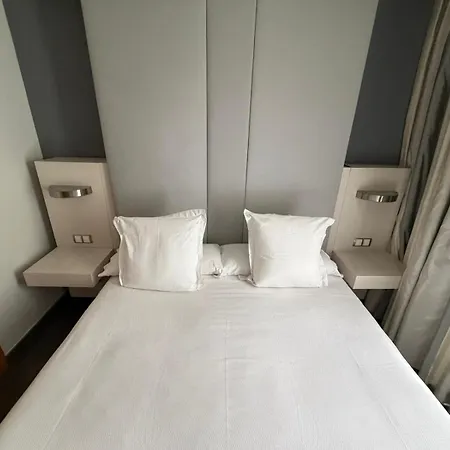 Szálloda Avenida 31 Marbella