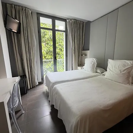 Szálloda Avenida 31 Marbella